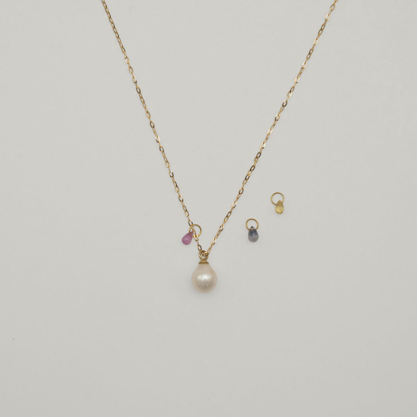 14K Gold Sapphire & Pearl Necklace Morena