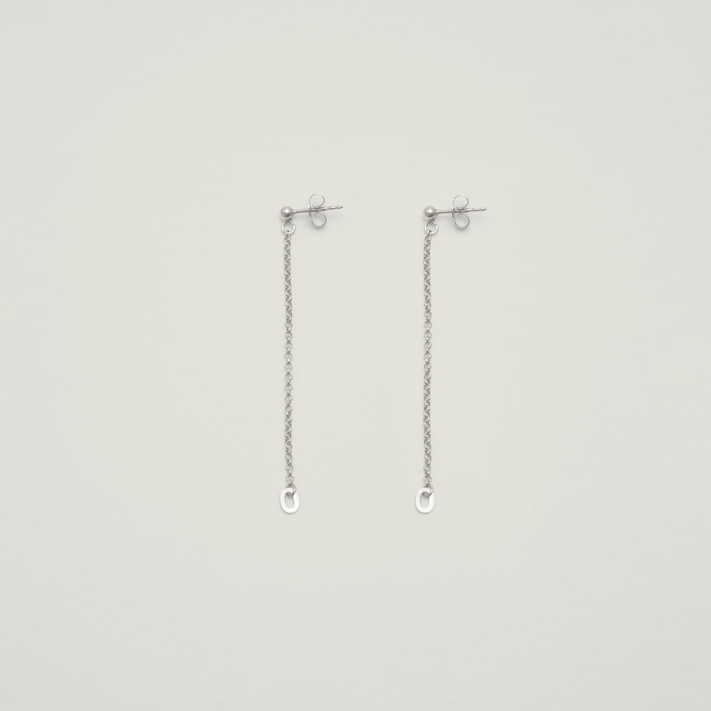 Entdecke Frellinis Ohrringe 925 Sterling Silber vergoldet mit Ösen-Elementen und Ohrstecker. Schmuckdesign aus Hamburg.