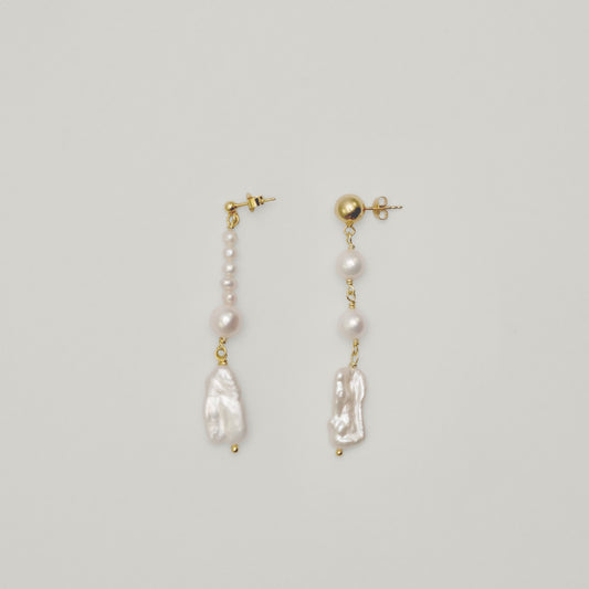 Long Pearl Earrings Charlott