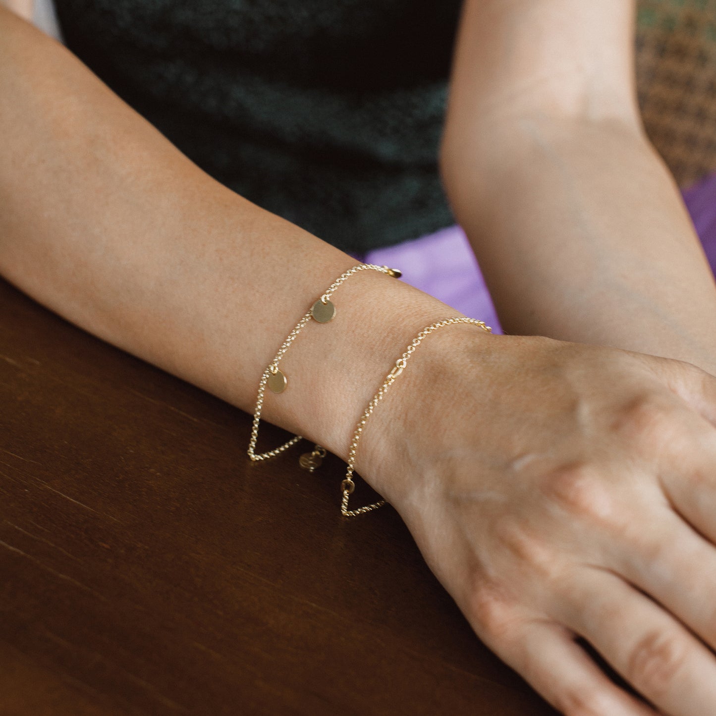 Entdecke Frellinis zartes Armband aus 925er Sterling Silber mit filigranen Ösen-Elementen Schmuckdesign aus Hamburg.